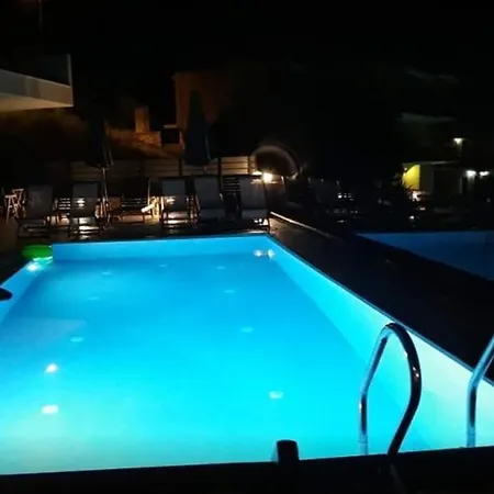 παραλια Lejlighed Nikiana